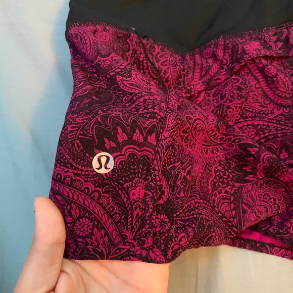 lululemon athletica Pants - Rare Lululemon size 6 shorts!
